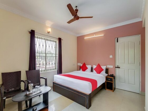 OYO 38410 Hotel Hsr Comforts - Photo3