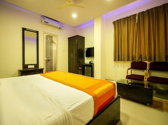 OYO Flagship 15444 Manasa Residency - Photo3