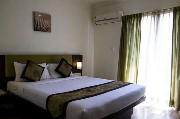 OYO Rooms Indiranagar Double Road - Photo5
