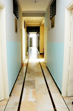 PK Suites Inn - Photo4