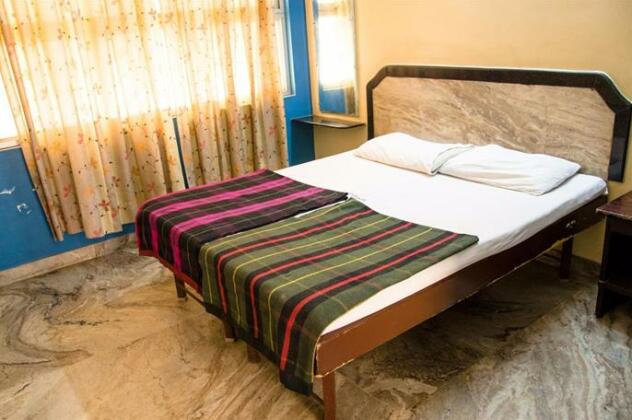 Royal Regency Lodge - Photo2
