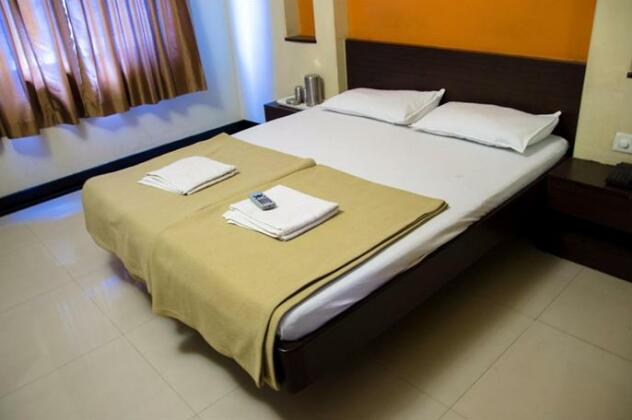 Royal Regency Lodge - Photo5
