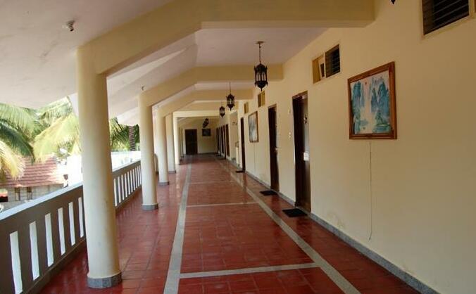 Sambhram Roost Resort - Photo3