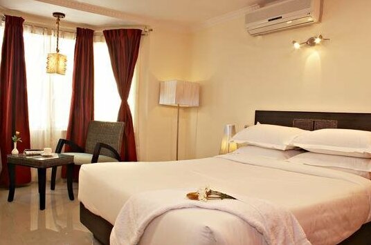 Shilton Royale - Photo5
