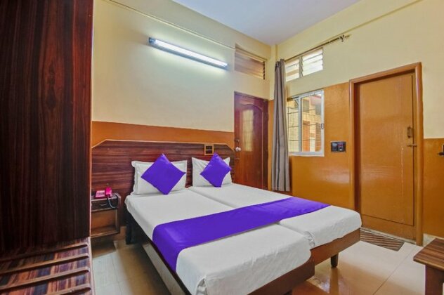 SPOT ON 48699 Hotel Pawan Sree Deluxe Lodge SPOT - Photo4