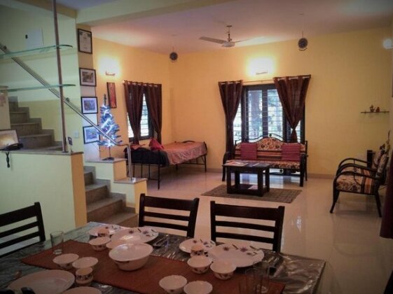 StayWithUs Koramangala 4thblk - Photo4