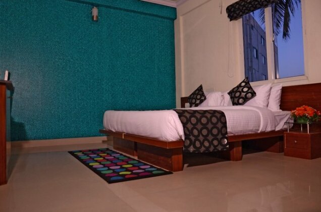 Sunray Hotel Bangalore - Photo4
