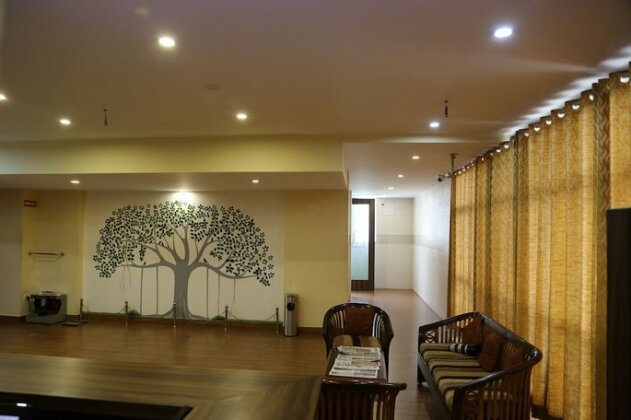 The Green Tree - Photo2