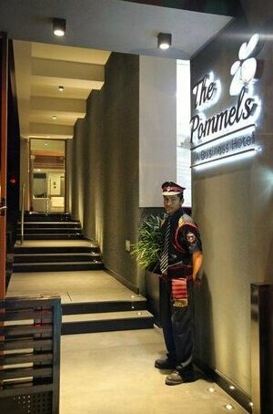 The Pommels Business Hotel