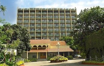 Woodlands Hotel Bangalore - Photo2