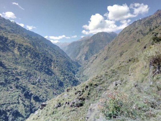 Tirthan Himalayan Holidays - Photo5
