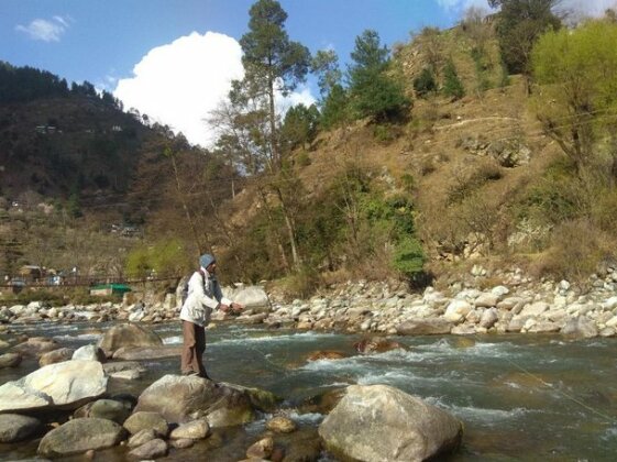 Tirthan View Homestay