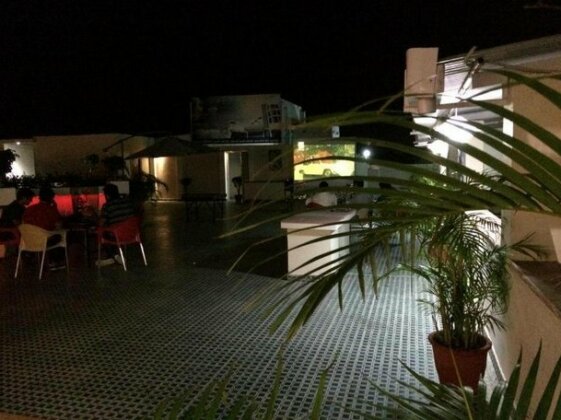 Hotel Bareilly Palace - Photo2