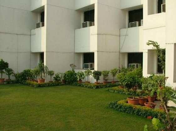 Hotel Bareilly Palace - Photo5