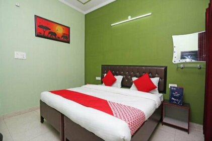 OYO 10827 Hotel Dev Bhoomi