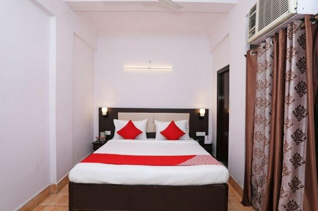OYO 11327 Hotel R Paradise - Photo5