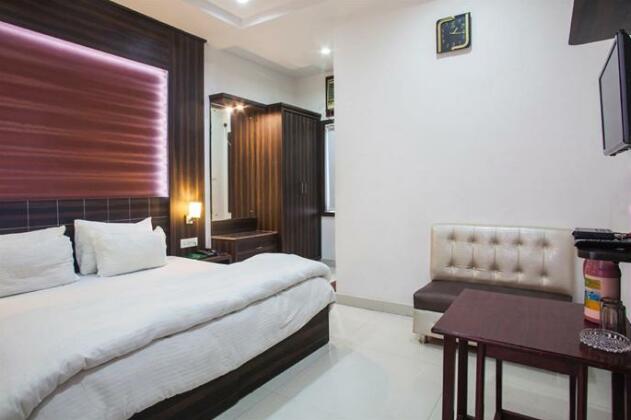 OYO 5189 Hotel East Lite - Photo2