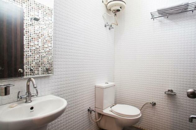 OYO 5189 Hotel East Lite - Photo4