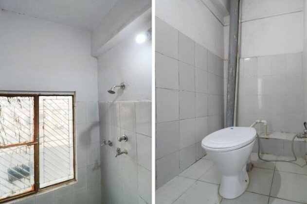 SPOT ON 63670 Hotel Raj Ratan Guest House - Photo5
