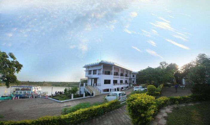 MPT Maikal Resort Bargi - Photo4