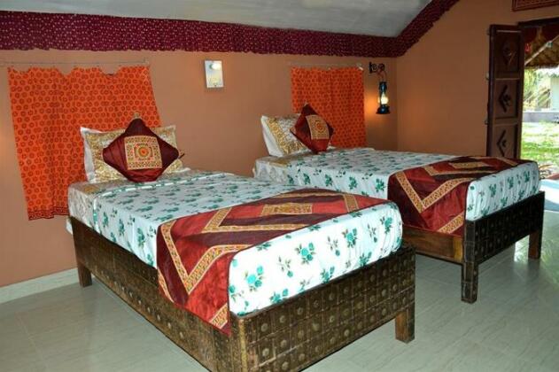 J M Motel & Resorts - Photo5