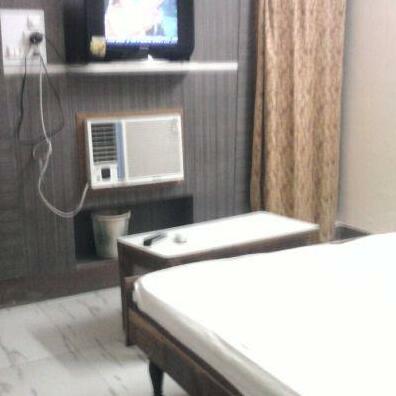 Hotel Neeraj - Photo2