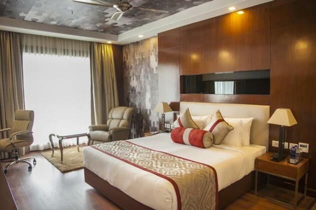 Grand Hira Resort Neemrana - Photo3