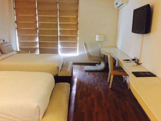 Hotel Centre Point Behror - Photo4