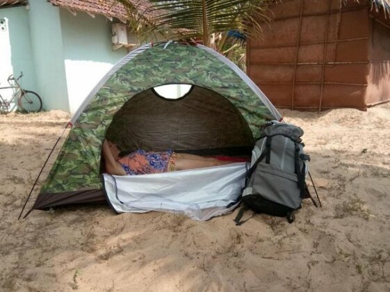 Castello's Coco Huts - Photo5