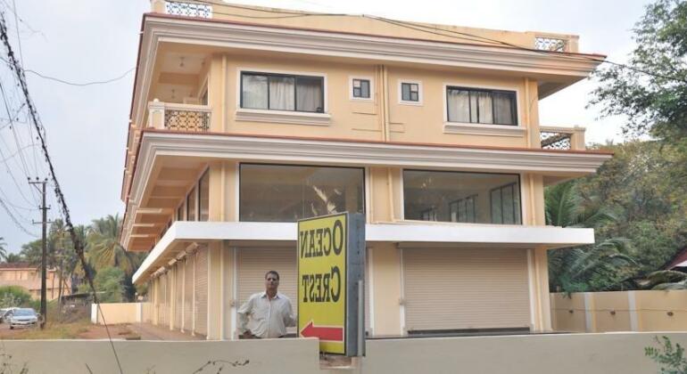 Ocean Crest Hotel - Photo2