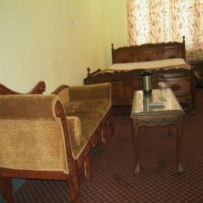 Hotel Nigeena - Photo2