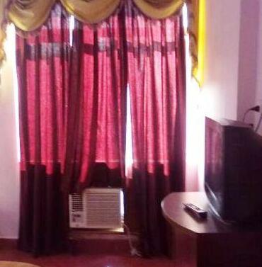 Hotel Tara Deluxe - Photo2