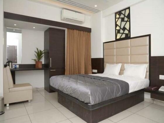 Hotel apple Inn Bharuch - Photo5