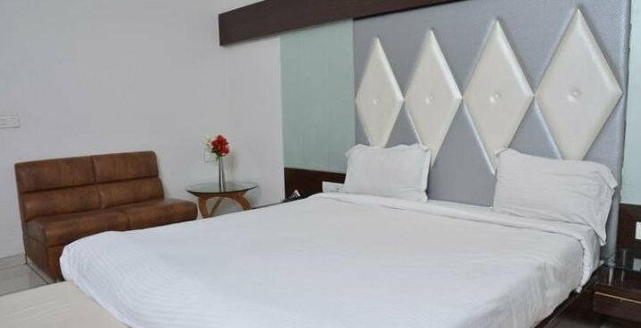 Hotel Rang Inn - Photo4