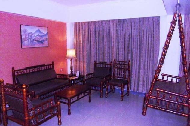Bluehill Hotel - Photo4