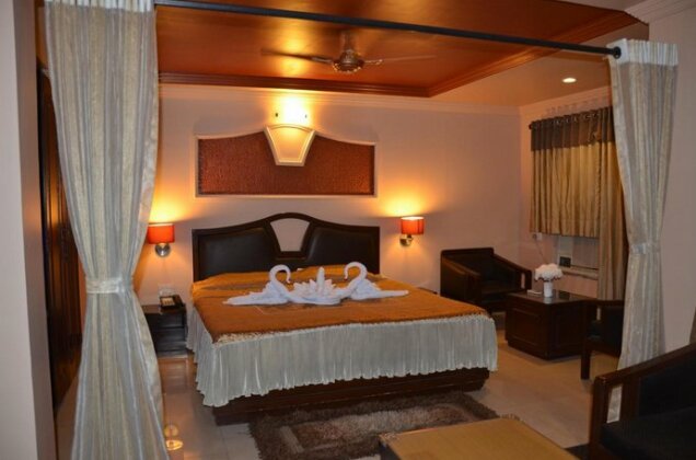 Hotel Sun 'N' Shine - Photo2
