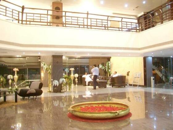 Hotel Grand Dhillon - Photo4