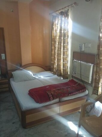 Raghav Hotel - Photo4