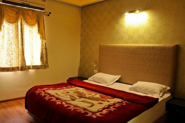 The Palm Resort Bhilwara - Photo5