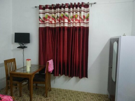 B Square Home Stay - Photo5