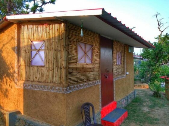 Camp HideOut - Photo4