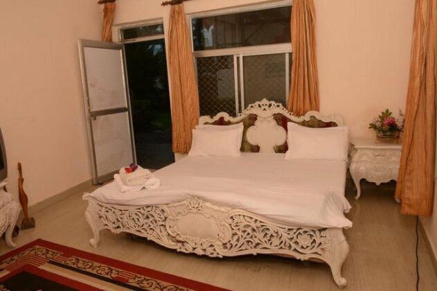 Finley House - Photo2