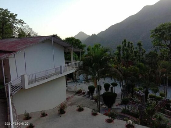 Janardan Resort Dolmar Nainital - Photo5
