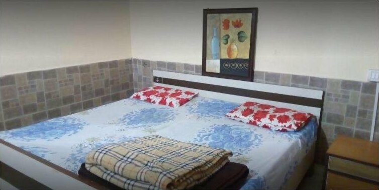 Jheel Facing rooms in Bhimtal - Photo2