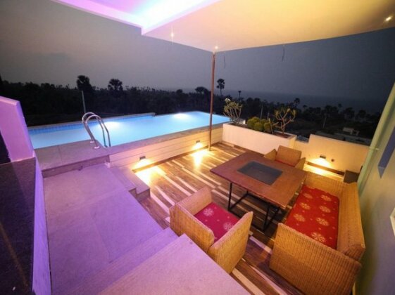 V Resorts Vizag Palms - Photo2