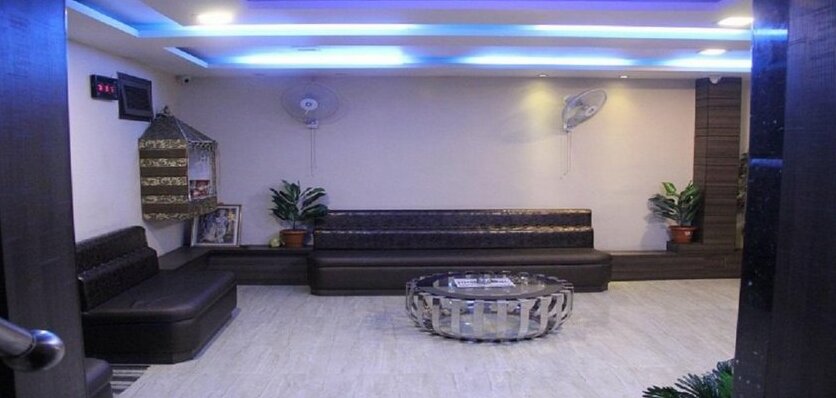 Brij Palace Hotel - Photo2