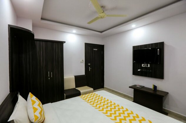 Hotel Bharat Regency - Photo2