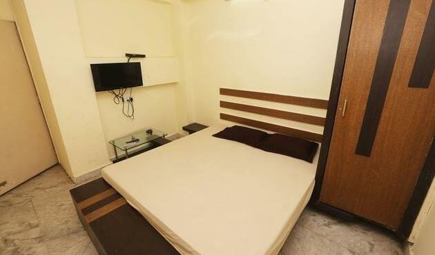 Hotel Comforts plaza - Photo5