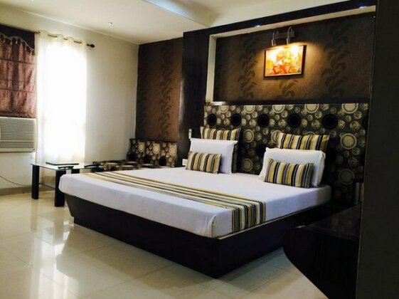 Hotel Morya Regency - Photo5