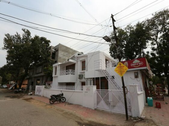 OYO 12228 Colonel corner - Photo2